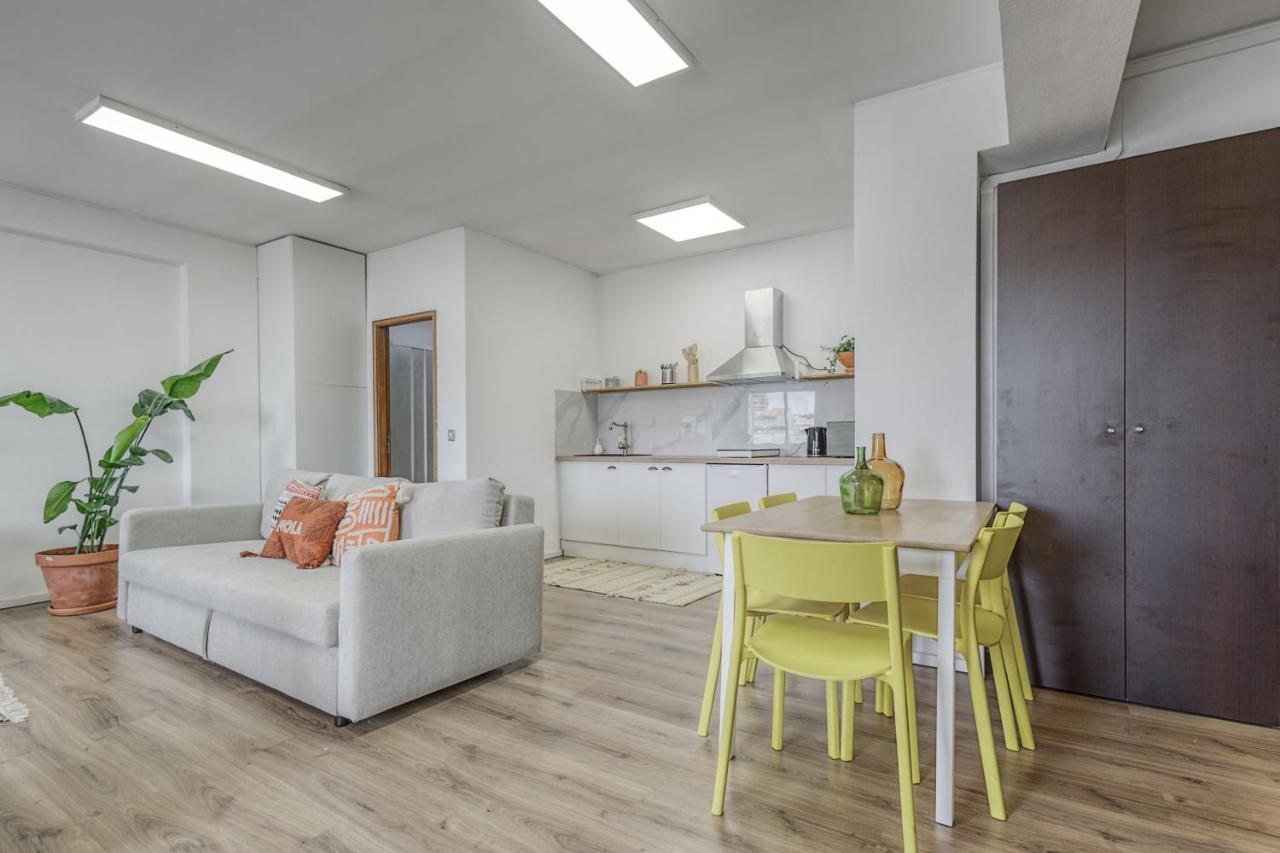 Travel & Live Fernao Magalhaes Apartamento Porto Exterior foto